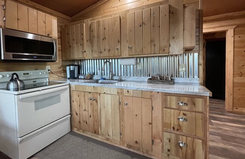 Bozeman Cabin | Cozy Country Cabin With Beautiful Bridger Views!