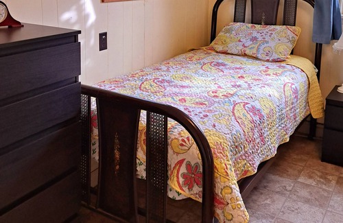 Malignant Cove Cottage | Cozy Country Cottage 15 min to Antigonish and 3km from an Ocean Beach