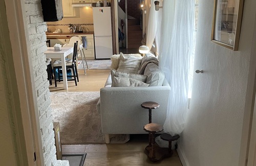 Maniquerville House | Cozy countryside family home with large private garden and close to the seaside