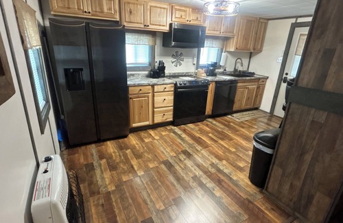 Elizabethton House | Cozy countryside home near the river and only 15 minutes from town.