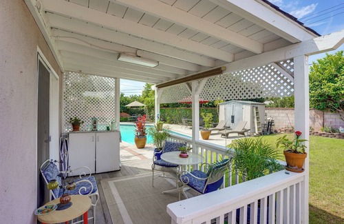 Southwest Anaheim Apartment | Cozy Couple's Oasis w/Pool: 3 Mi to Disneyland!