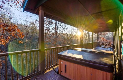 Cleveland House | Cozy Creekside Log Cabin w Firepit, Hot Tub, WIFI