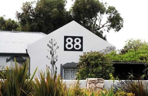 Langebaan Apartment | Cozy Crner, home away from home, mere 100m away from pristine beaches