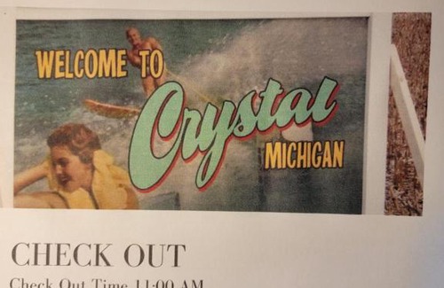 Crystal House | Cozy Crystal Cabin with Lake Access