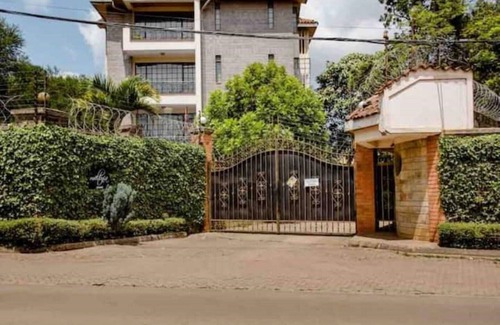 Kilimani Apartment | ⚡️Cozy,Cute Loft Apartment, Yaya Center , Kilimani⚡️