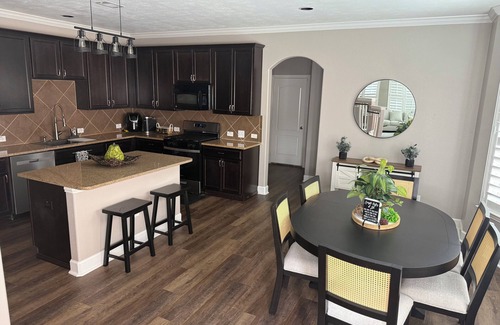 Cypress House | Cozy Cypress Stay Towne Lake