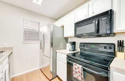 Oak Cliff House | Cozy Dallas Casa – 5 beds/9 people - Bishop Arts