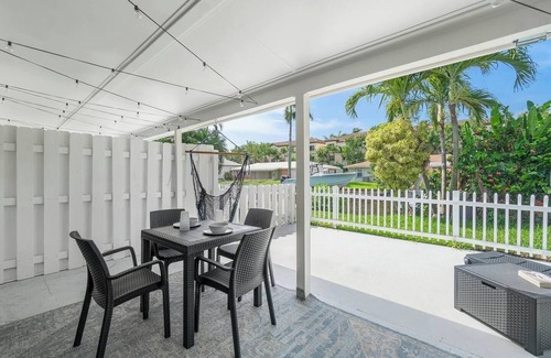 Boynton Beach House | Cozy Delray Beach House Waterfront Intracoastal
