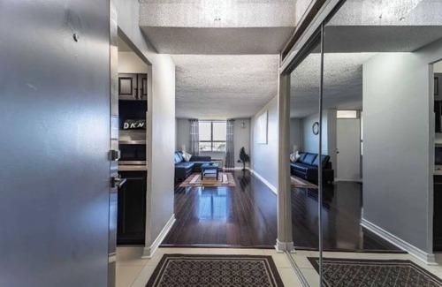 Humber Summit Condo | Cozy Delux 2BR + 2BTH in Toronto. Just 9mins from YYZ Airport.