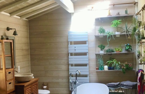 Uza House | Cozy, designer cottage in Uza. 10 minutes from the beach, seconds from the lake.