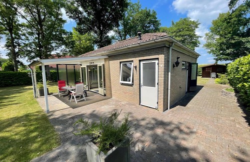 Kortgene House | Cozy detached 4-person bungalow with large garden mostly fenced.