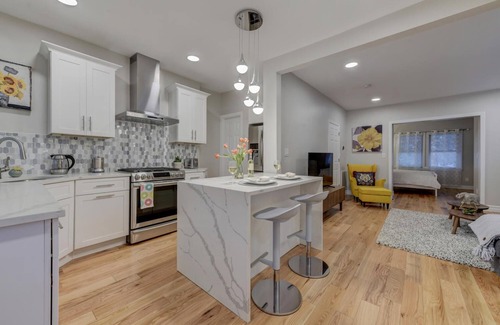 Princeton Condo | Cozy Downtown 1BR w/Parking