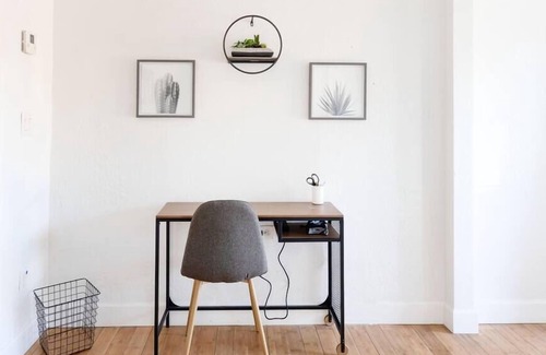 Governmental Mall House | Cozy Downtown Duplex: Centrally Located