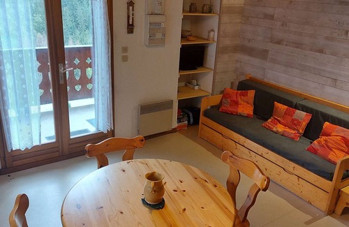 Beaufort Apartment | Cozy duplex for 5/6 people in Arêches-Beaufort, ski-in/ski-out