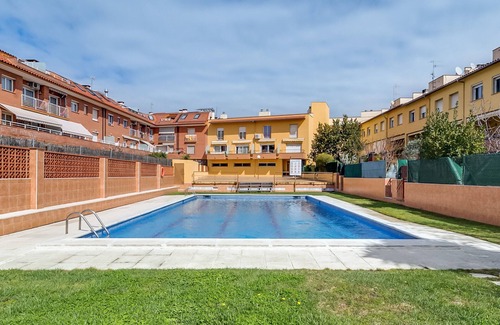 Palafolls Apartment | Cozy duplex for 4 people, free wifi and air conditioning next to the bedrooms. Vivalidays Elisabet community pool and garden