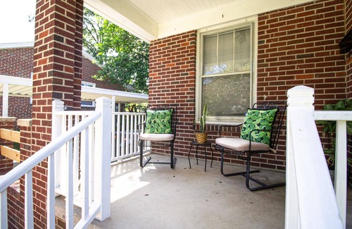 Cayce House | Cozy Elegant Home - USC, Fort J
