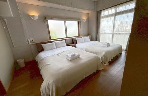 Chatan Apartment | Cozy & Ensoleille Minato