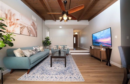 Buena Park House | Cozy Entire Home - Your Perfect California Getaway