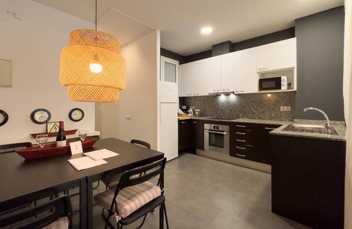 Sants Apartment | Cozy 2-bedroom apartment well connected to the city center