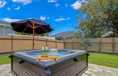 Willoughby Acres House | Cozy Family Home 5 mins from Sandy Beaches