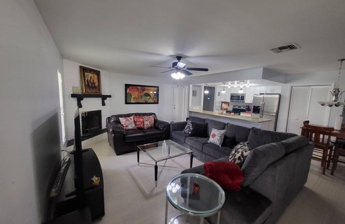 Carrollwood House | Cozy Family Home close to the beach and Busch Gardens!
