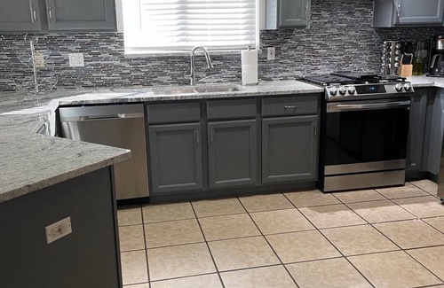 Skies West House | Cozy family home with remolded kitchen