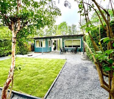 Vijfhuizen House | Cozy family house with spacious garden in the nature near Amsterdam