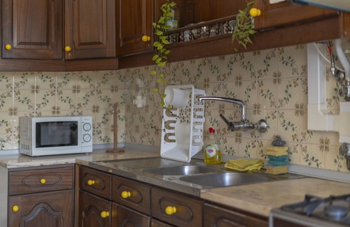Santa Maria e Sao Miguel Apartment | Cozy Family Room 4 in Central Sintra, Steps from Olga Cadaval Cultural Center