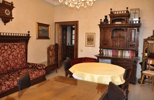 San Giovanni Apartment | Cozy finely furnished apartment for families and groups!