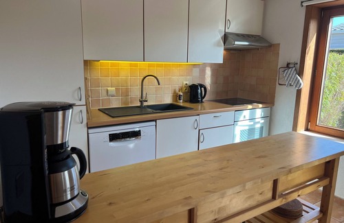 Vlissegem House | Cozy fisher cottage in De Haan, 600 m from the sandy beach