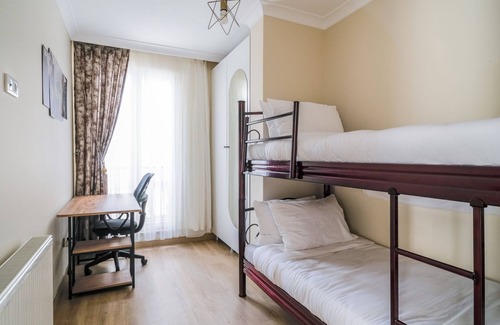 Bakırkoy Apartment | Cozy Flat 10 min to Aqua Florya Mall in Bakirkoy