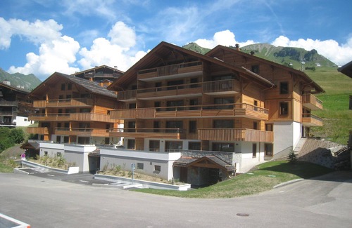 Le Chinaillon Apartment | Cozy flat 6-8 pers, at ski slopes, Le Grand-Bornand