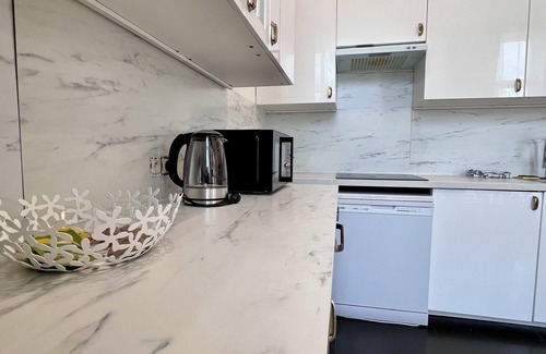 Brussels Apartment | Cozy for 9 Guests Brussels Midi Station