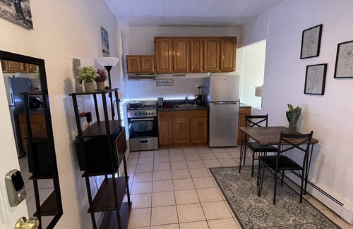 Freeport Apartment | Cozy Freeport Retreat/8 min Loffs Lake/Pets 🐶