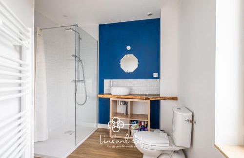 Parigne-lʼEveque Villa | Cozy garden house near Le Mans with BBQ