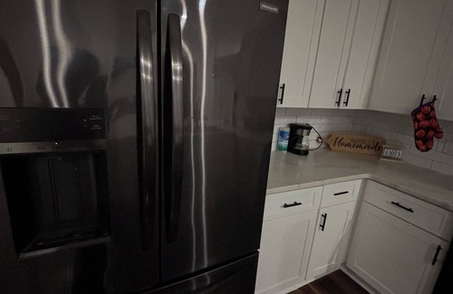 East Point House | Cozy Gateway in East point Near Airport