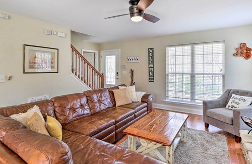 Young Harris Cottage | Cozy Georgia Vacation Rental w/ Spacious Yard