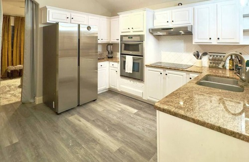 Highland Lake Estates House | Cozy Getaway Near Lake Travis