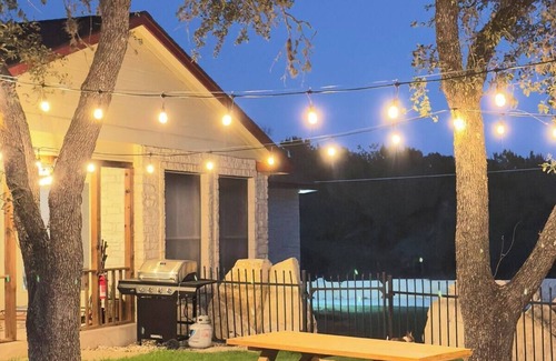 Highland Lake Estates House | Cozy Getaway Near Lake Travis