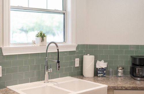 Gateway Village House | Cozy Gilbert Home - Upgraded + Modern & Pet Friendly!