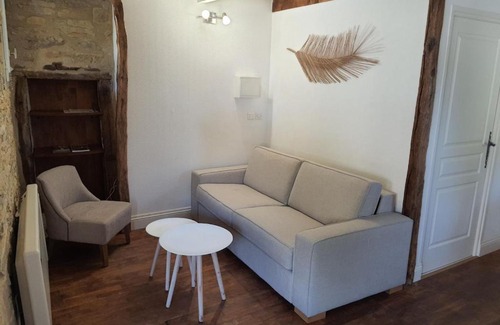 Serignac House | Cozy guest house with jacuzzi and swimming pool
