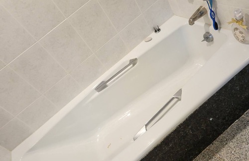 Colonia Bed & Breakfast | Cozy Guest Unit ideal for couples looking to Relax.