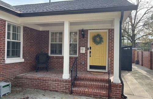 Ardmore - Gould Estates - Olin Heights Apartment | Cozy Guesthouse in Midtown Savannah