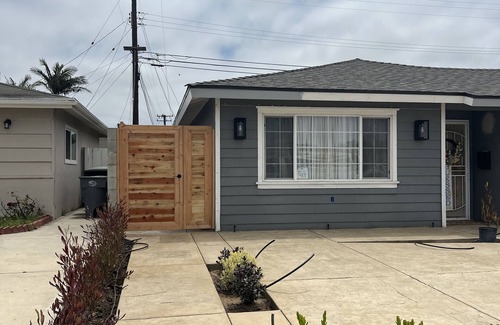 Oxnard House | Cozy Guesthouse w/Full Kitchen in Oxnard