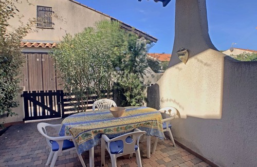 Saintes-Maries-de-la-Mer Apartment | Cozy house for 6 people with parking in Saintes-Maries-de-la-Mer