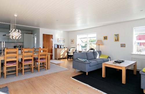 Skagen House | Cozy Haven in Skagen City-By Traum