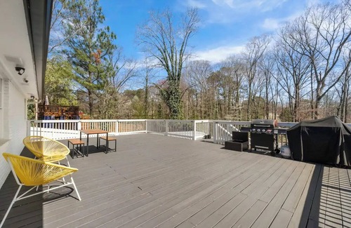 Smyrna House | Cozy Haven Near Braves & Airportnn