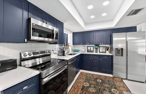 Bradenton House | Cozy Haven near Manatee Memorial and Great Beaches