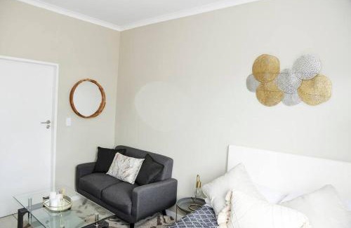 Greater Johannesburg Metropolitan Area Apartment | Cozy Hidden gem in Midrand