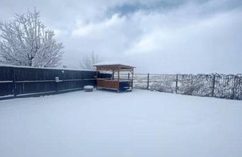 Reno House | Cozy hideaway 30 miles to Mt Rose Ski, Tahoe/Reno